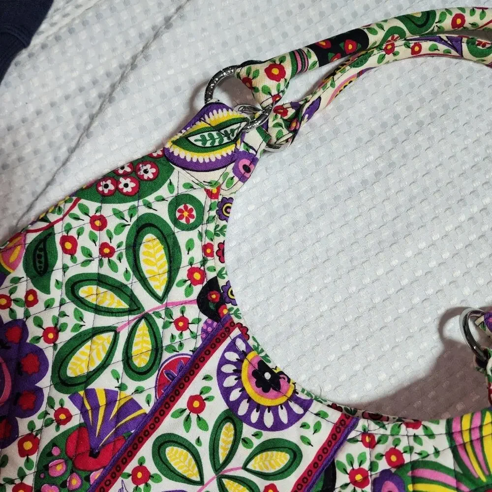 VERA BRADLEY EUC LARGE HELLO DAHLIA HOBO BAG